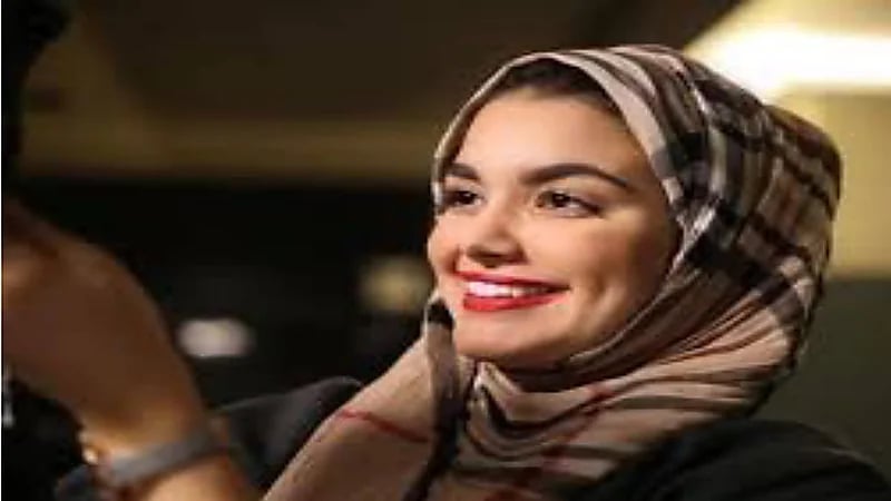 ليسا تتبرع بجزء من كبدها لإنقاذ حياة والدها.. فيديو