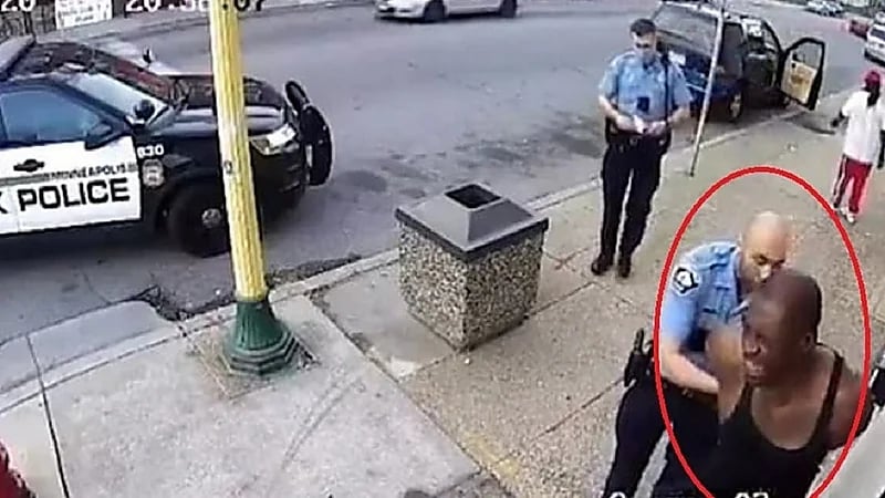 طبيب تشريح جورج فلويد يكشف السبب الحقيقي لوفاته