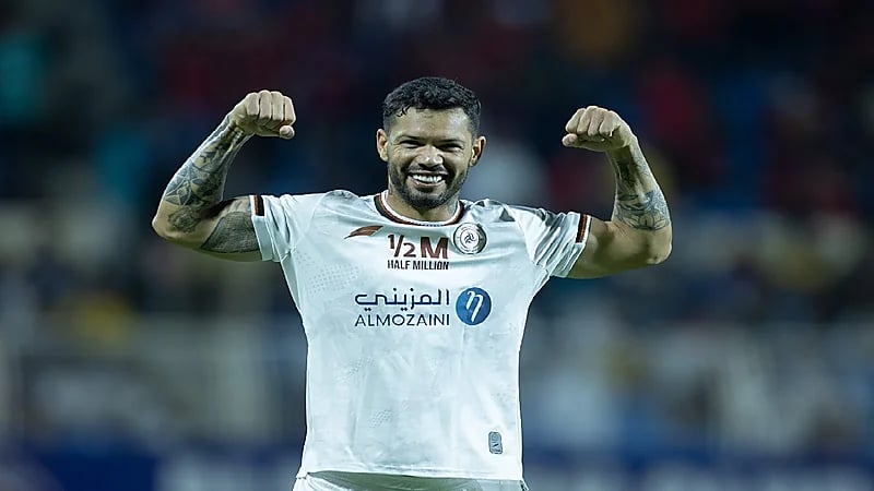 الغواسيل يتمسك بجونيور لقيادة هجوم الشباب