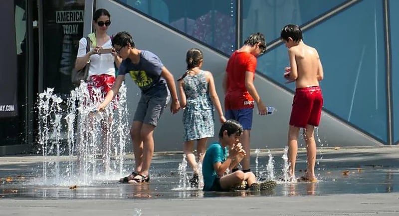 موجة حر تاريخية تضرب أوروبا تسفر عن تزايد أعداد الوفيات