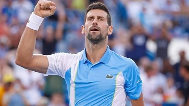 الصربي دجوكوفيتش يحتفل على طريقة رونالدو في بطولة الجولف .. فيديو