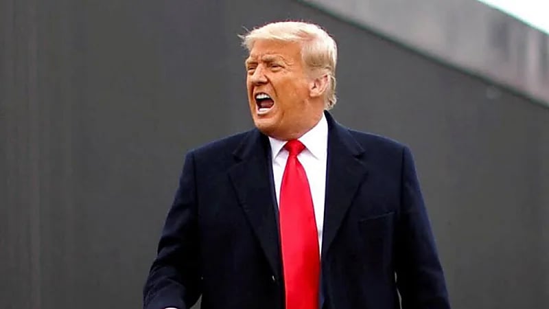 تسريبات تكشف رفض ترك ترامب البيت الأبيض رغم خسارته