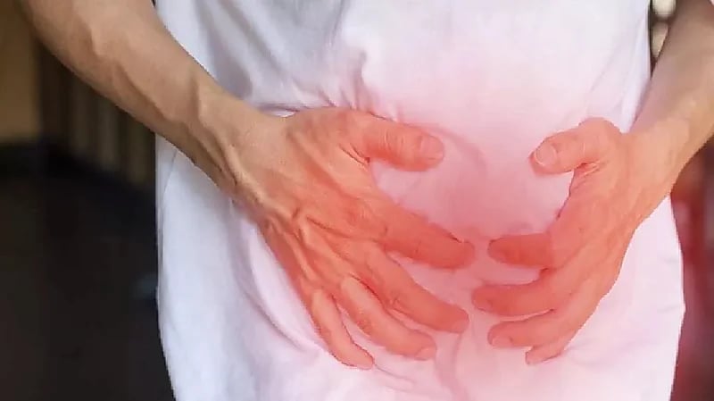 أطعمة شائعة تسبب سرطان الأمعاء