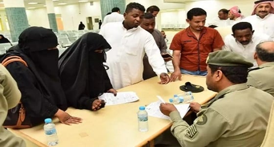 الجوازات: لا يسمح بنقل كفالة التابعين على مهنة " سائق خاص "