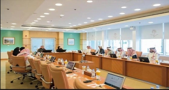 تكثيف الجهود بين هيئة السياحة ووزارة العمل لتوطين قطاعات السياحة