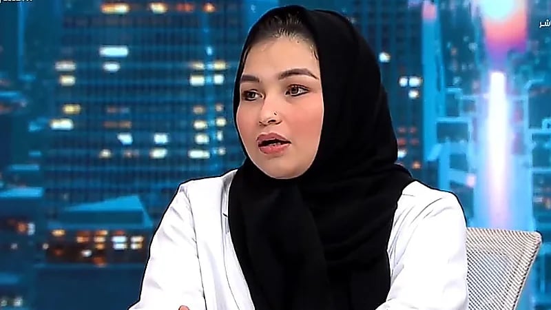 الدكتورة بشاير إبراهيم: الكرسي المتحرك وسيلة مساعدة لا تحدد هويتي .. فيديو