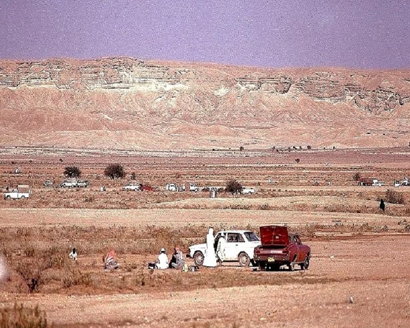 طلعة برية في التسعينات الهجرية