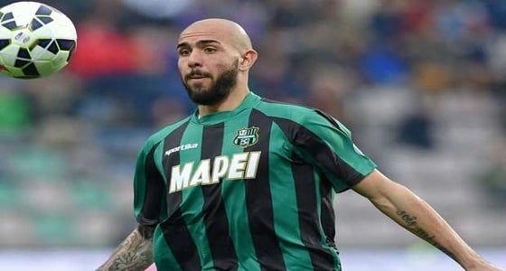 زازا يوجه رسالة غريبة من أرض الملعب إلى والده