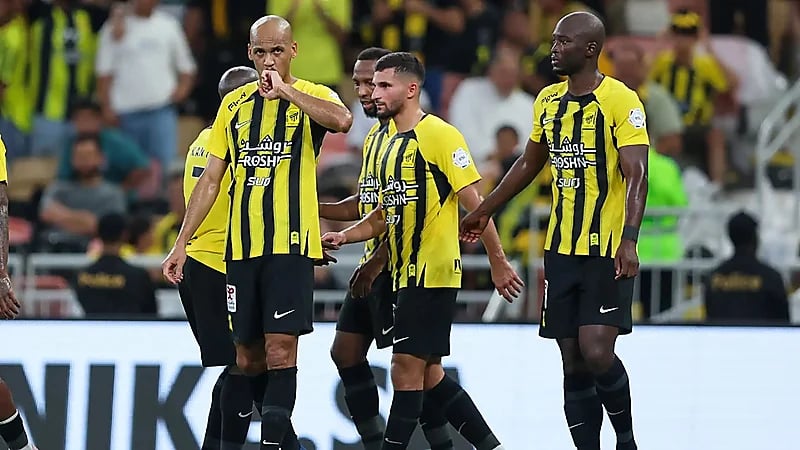 فابينيو ينتظم في تدريبات الاتحاد