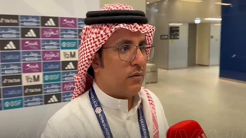 رئيس الأخدود يقود لجنة فنية لدراسة ملفات الأجانب