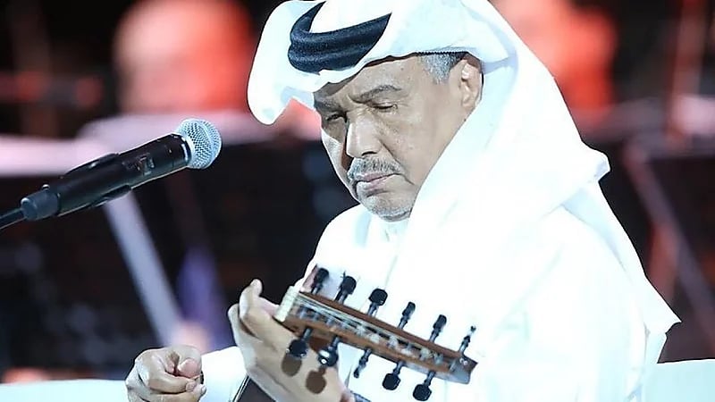 تغيير مكان حفل الفنان محمد عبده من أبها إلى تبوك