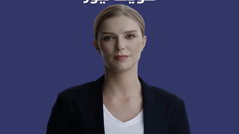 بالفيديو.. أول مذيعة في الكويت تعمل بالذكاء الاصطناعي