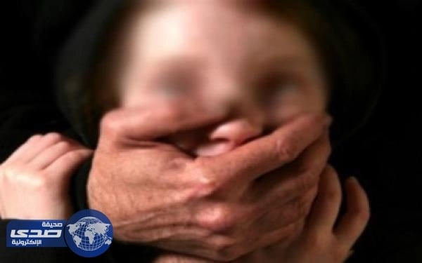 استاذ يٌهدد طالبة بالقتل لإرغامها علي عدم افشاء سر تعديه عليها