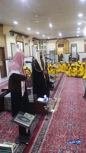 بالصور .. رئيس نادي النصر السابق يحتفل بزواجه