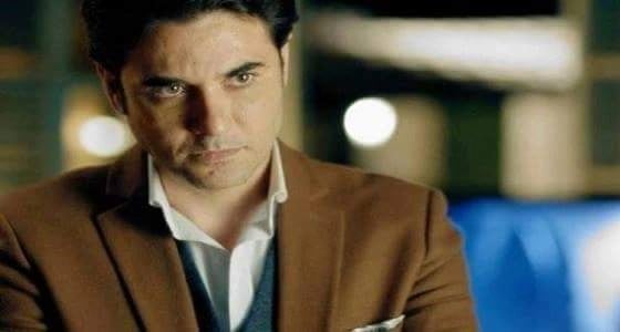 بالفيديو..فنان كوميدي ساخرا من مقولة أحمد عز: "أقسم بالله ما ولادي"