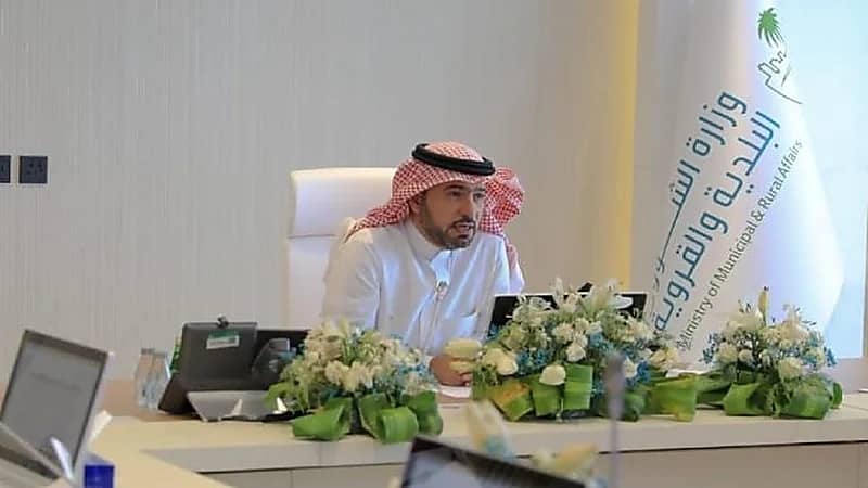 "الحقيل" يوجه بتكثيف أعمال الرقابة الميدانية على الأسواق والمنشآت الغذائية