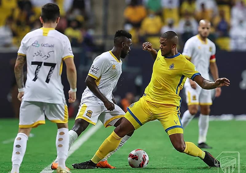 استشارية توجه نصيحة لمرضى السكري قبل كلاسيكو الاتحاد والنصر