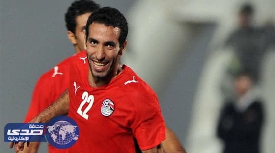 بالصور.. عباءات نسائية بألوان أندية الدوري