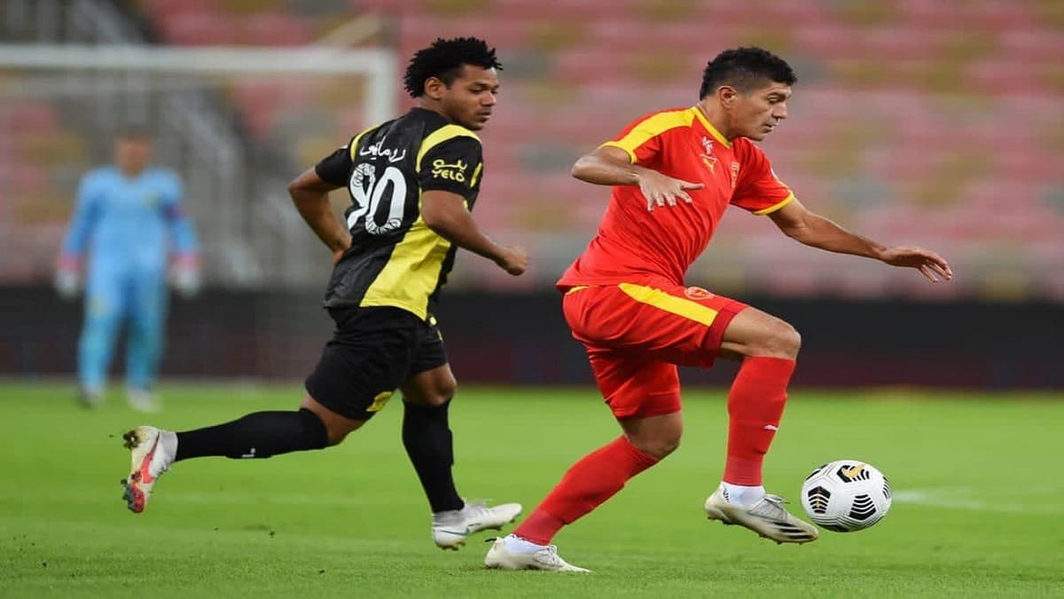 معلمة بالدمام تتحدث عن طريقة مبسطة لشرح الرياضيات في دقيقة واحدة (فيديو)