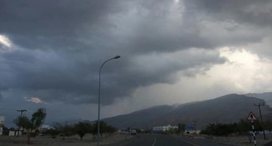 خبير مناخي ينصح الطلاب بارتداء الملابس الثقيلة في هذه المناطق