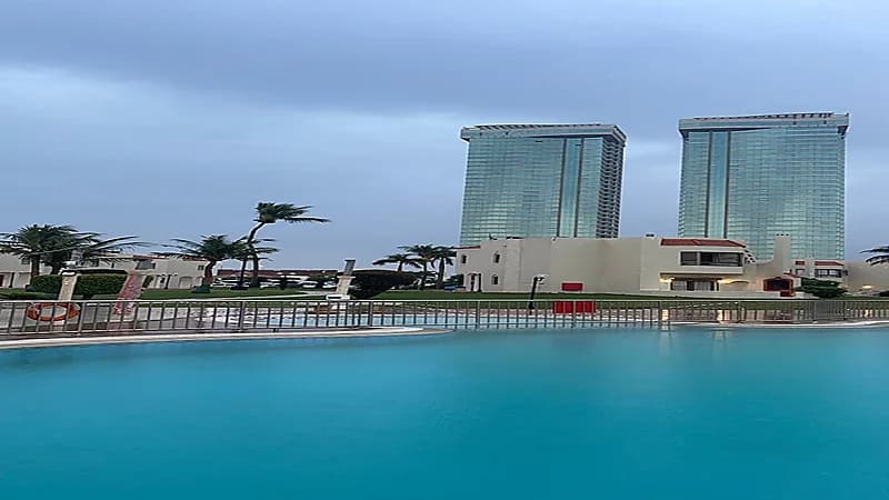 شاهد.. عروس البحر الأحمر جدة تعايش أجواء ماطرة مبهرة