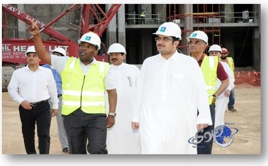 الأمير نواف بن فيصل يتفقد مشروع مدينة الملك عبدالله بجدة