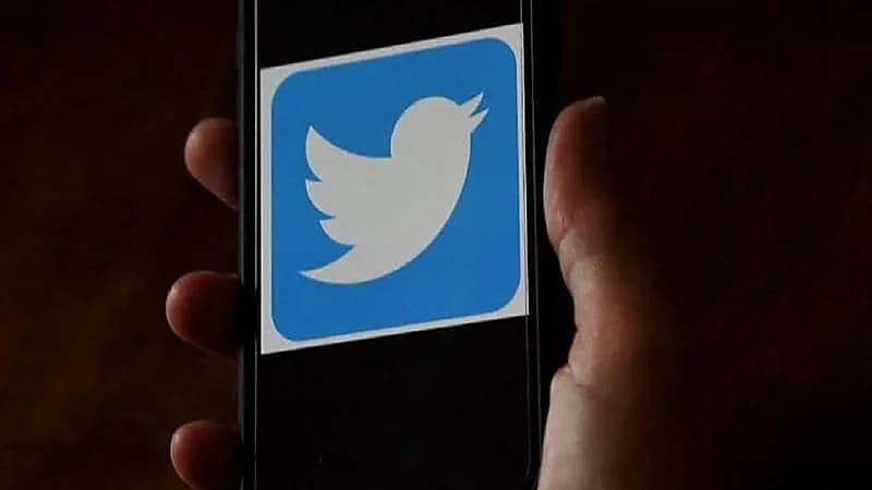 "تويتر" يُصلح مشكلة اختفاء التغريدات