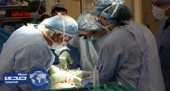فريق طبي ينجح في زراعة أذن من غضروف إنسان حي