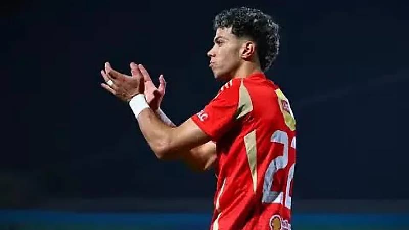 إمام عاشور يثير الجدل مجددًا بعد اشتباك مع عمال مقهى