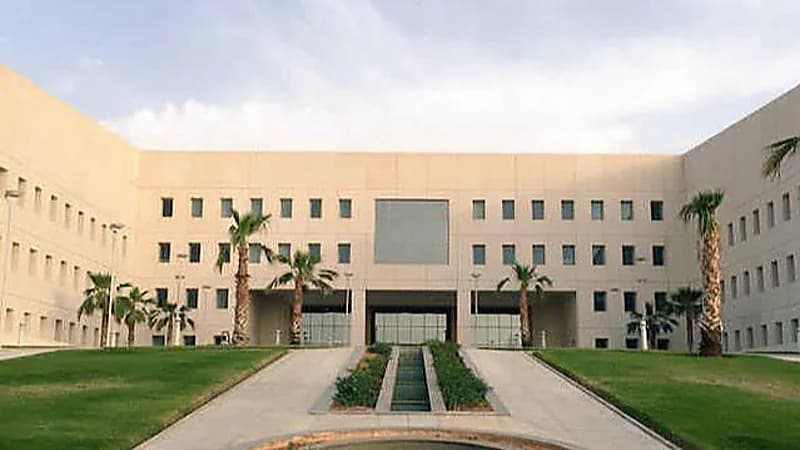 التعليم: إجراءات مشددة لمتابعة غياب الطلبة وتوثيقه عبر نور