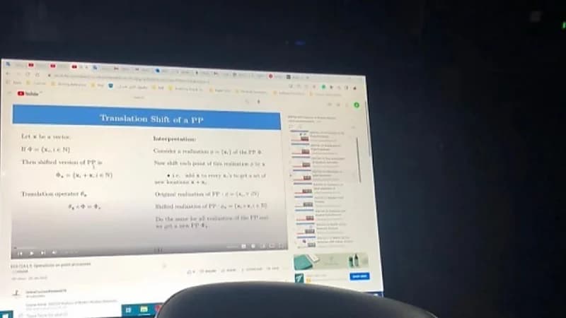 سفارة المملكة تتابع إغلاق أبواب كوفي على مبتعث بلندن