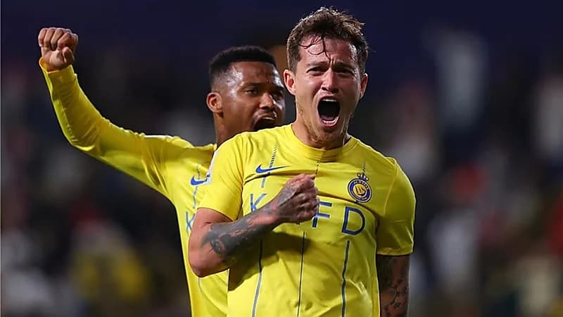 الدرعية يجدد اهتمامه بالتعاقد مع نجم النصر