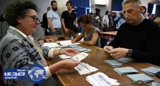 حزب الرئيس الفرنسي يتصدر الجولة الأولى من الانتخابات التشريعية