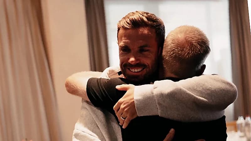 هندرسون يودع أياكس الهولندي