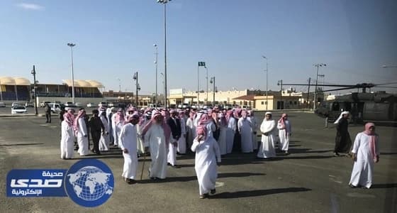 بالصور.. أهالي طريب يودعون الشهيد سعيد القحطاني