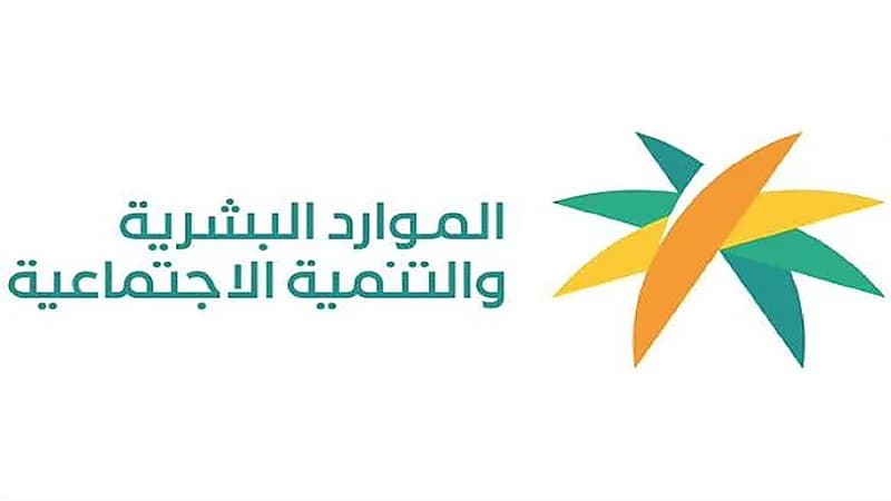 مركز بلاغات "العنف الأسري" يعلق على الفيديو المتداول لطفلة مع مشهور