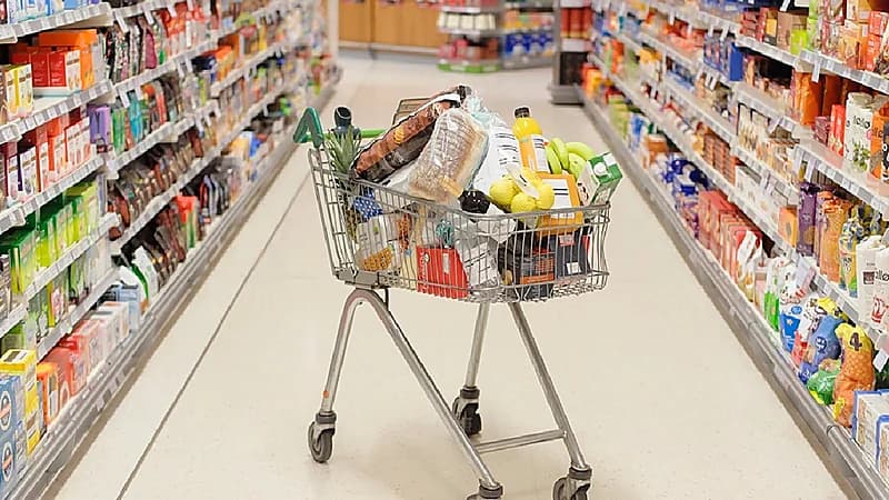 بالفيديو.. أخصائي: الحرمان العاطفي قد يؤدي لإدمان التسوق والشراء