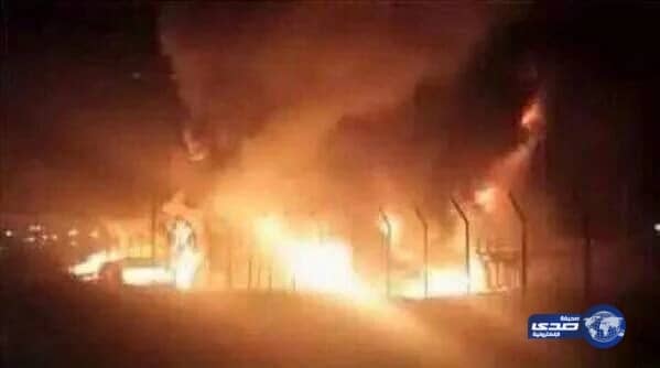 بالفيديو.. حرائق ضخمة بمعامل الأسد لتصنيع «البراميل المتفجرة» في حلب