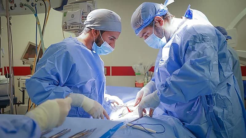 إنقاذ مقيم توقف قلبه 40 دقيقة في حائل