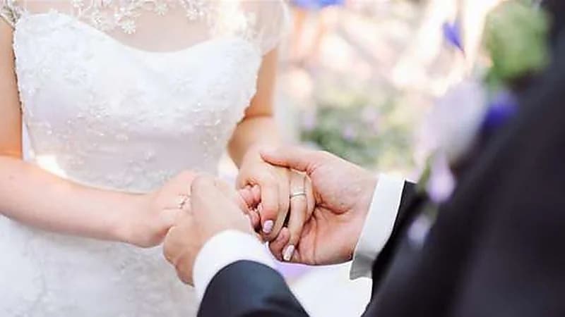 امرأة تنتقم من طليقها وتقتل عروسته بطريقة بشعة