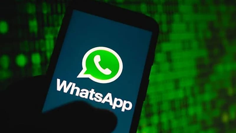 رسالة واتساب تُكلف امرأة 20 ألف درهم