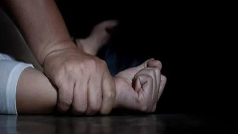 "إحداهن حملت منه" .. 3 فتيات يتعرضن للاغتصاب من قبل زوج والدتهن بالعراق .. فيديو