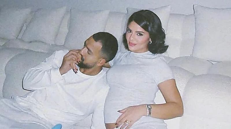 أصالة كامل تعلن حملها بطريقة رومانسية وعفوية .. صور