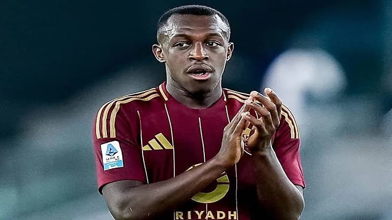 الهلال والنصر يتنافسان على خطف سعود عبد الحميد