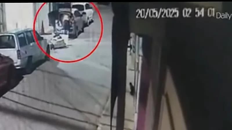 القبض على رجل قتل طليقته وتخلص من جثتها بطريقة مروعة.. فيديو