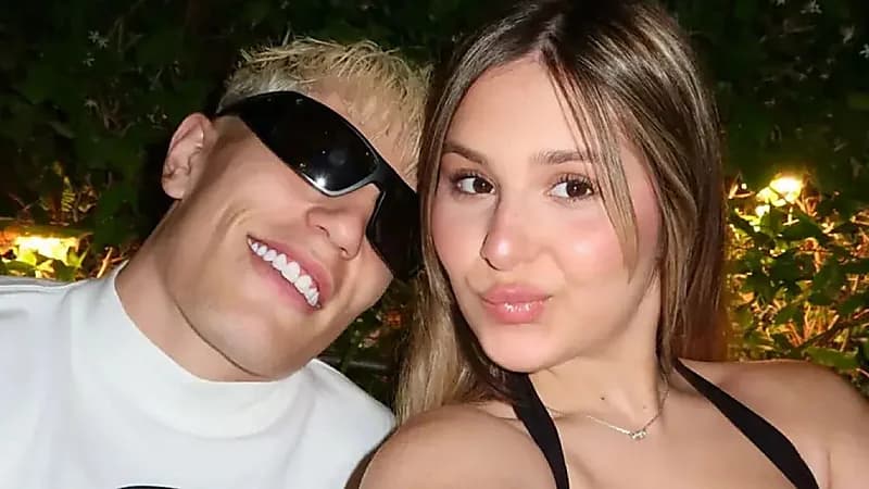 أليخاندرو غارناتشو يهرب مع صديقته إلى روما والنصر يجهز عرضًا له .. صور