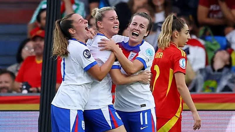 إنجلترا تتوج ببطولة أوروبا للسيدات بعد فوزها على إسبانيا