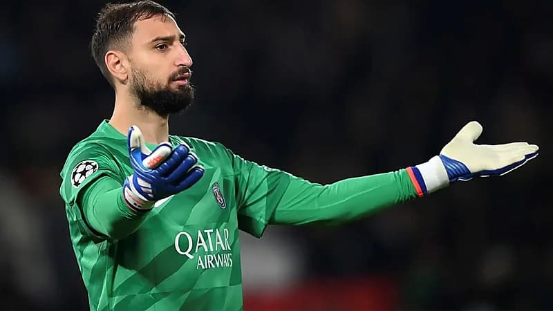 النصر يدرس التعاقد مع دوناروما