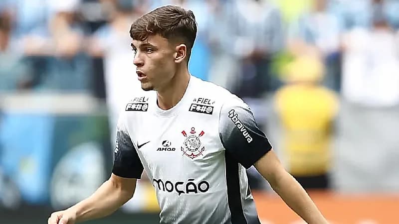 الأهلي يقترب من التعاقد مع بيدون