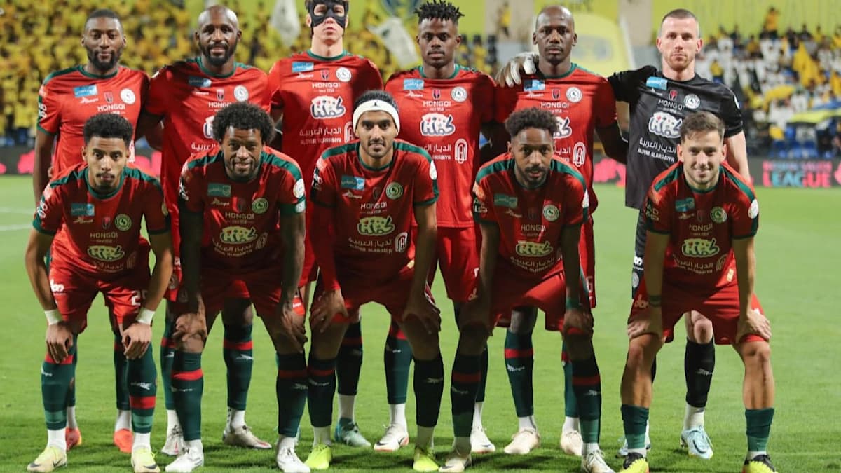 الاتفاق يرفع جاهزيته للهلال بمشاركة الشباب وودية أمام العيون